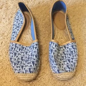 Tommy canvas slip Ons